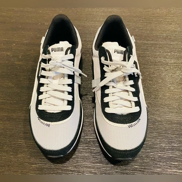 Puma Men's Black and White Sneakers - Picture 8 of 10